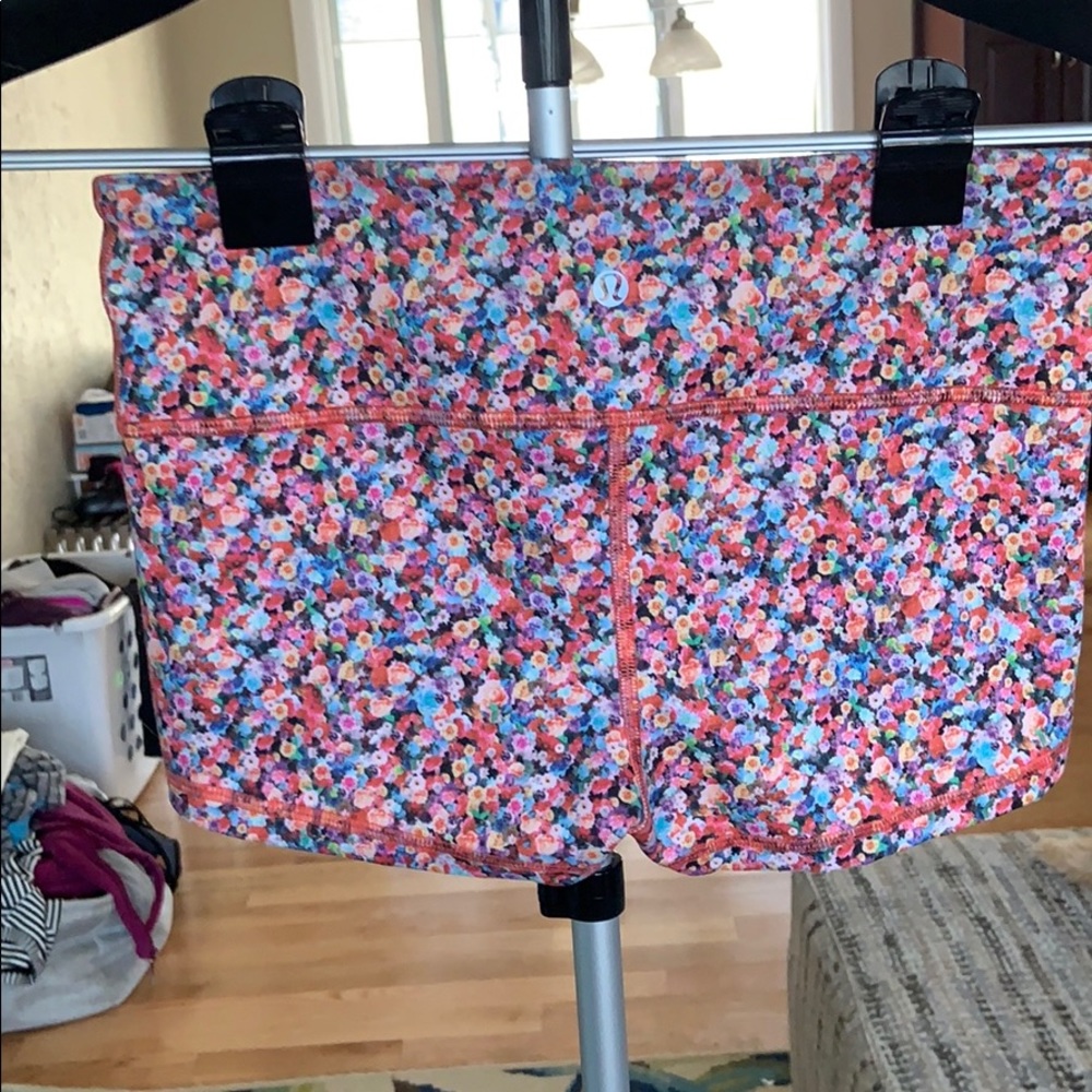 Lululemon boogie shorts
